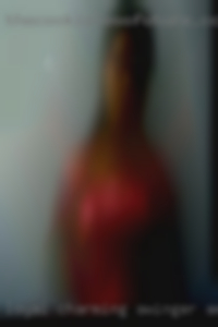 Loyal, charming swinger and clubs a few drinks.