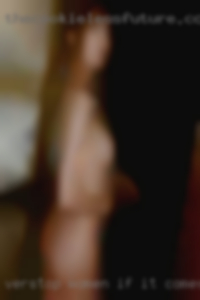 Vers/top women if it comes to relationships.